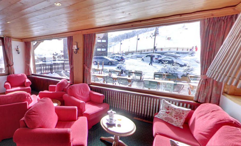 Les Flocons Hotel Courchevel